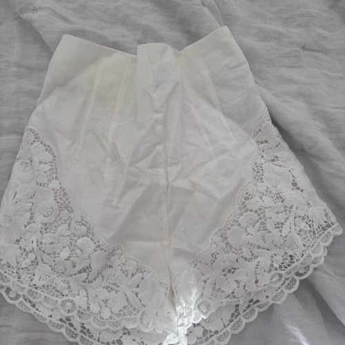 Zara lace shorts new, white, size M