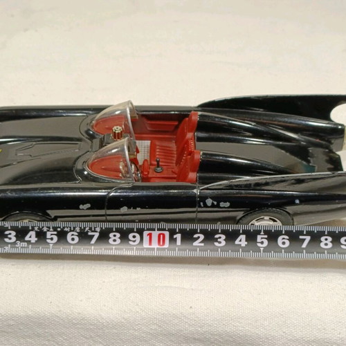 Batmobile Corgi 1969 vintage metal toy car used