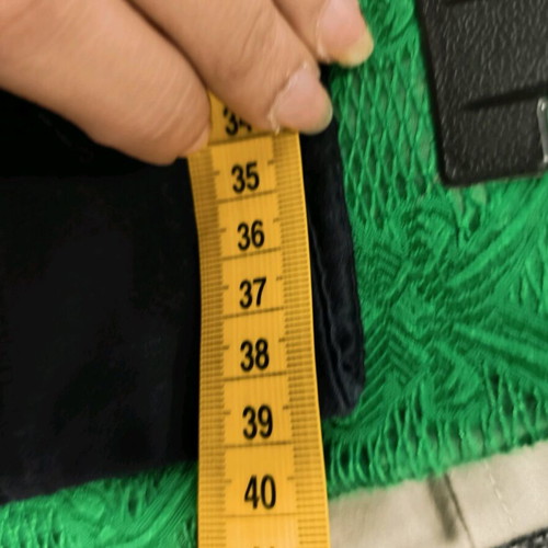 Black cotton skirt with buttons and pleats like new