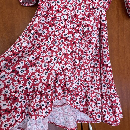 Floral Wrap Dress Bershka size S like new, red and white