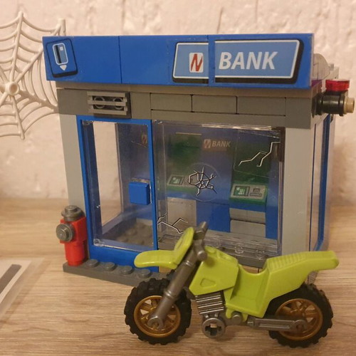 Lego Super Heroes 76082 ATM Heist Battle used without instructions
