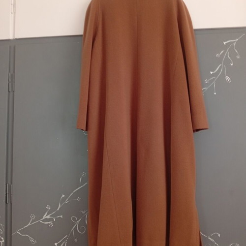 Makis Tselios Fashion Arte Maxima L/XL coat camel like new