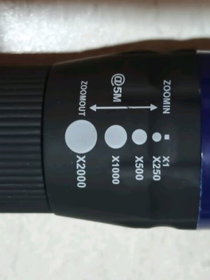 Led φακός με zoom καινούργιος, ελαφρύς, δυνατό φως