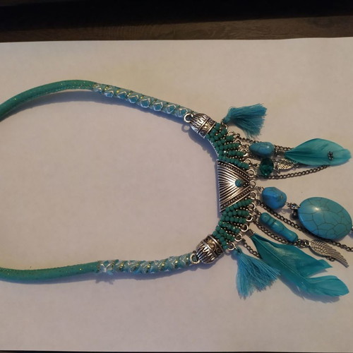 Necklaces with feathers, set of 2