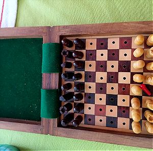 Σκάκι ταξιδίου ξύλινο