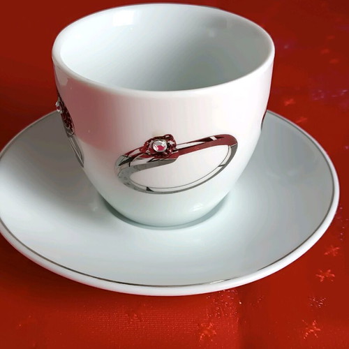 Vintage cups with solitaire and stones set of 2 new