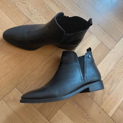 Exe leather ankle boots like new, size 38, black