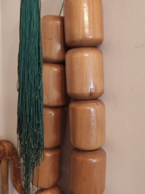Giant komboloi like new