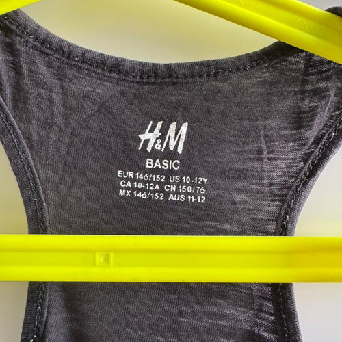 H&M Basic black sleeveless top like new