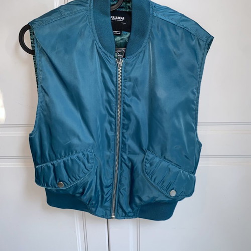 Bomber vest Pull & Bear turquoise size XS like new