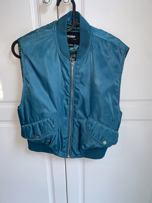 Bomber vest Pull & Bear turquoise size XS like new