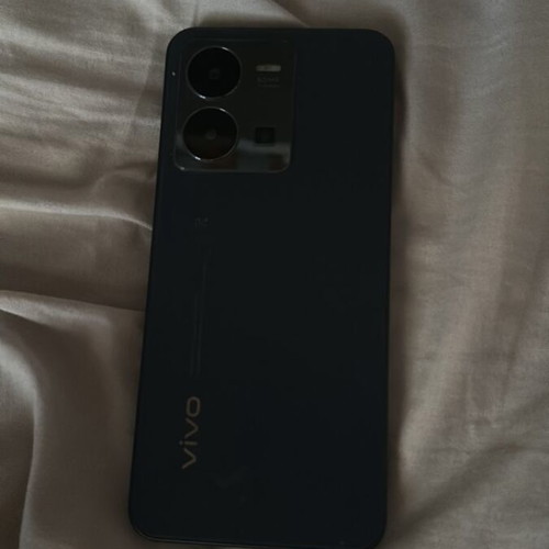 Vivo Y22s smartphone like new, 64GB