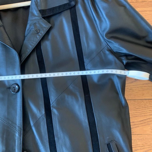 Leather coat like new, size L, black, from Constantinople