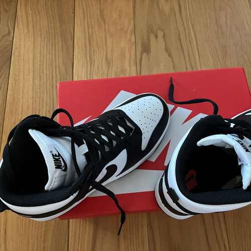 Nike Dunk Panda sneakers new, size 40.5, black and white