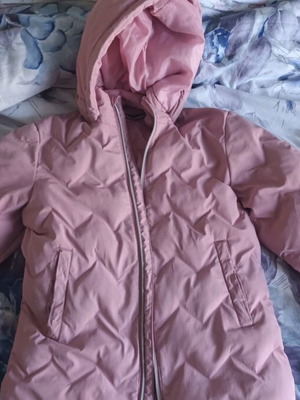 Girls' jacket size 9 years like new, pink