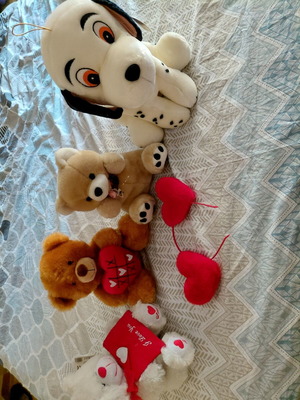 Stuffed teddy bears like new