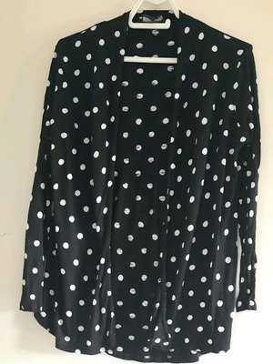 Polka dot cardigan with thin fabric size M