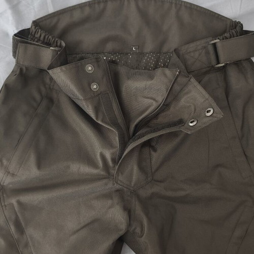 Motorcycle pants large, new, waterproof with knee protectors and vents