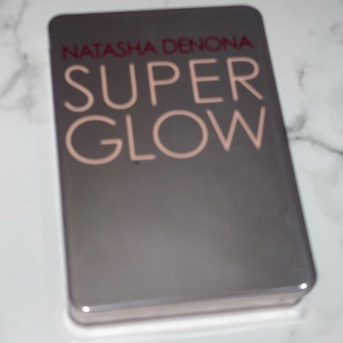 Natasha Denona Super Glow Highlighter shade No.2 like new