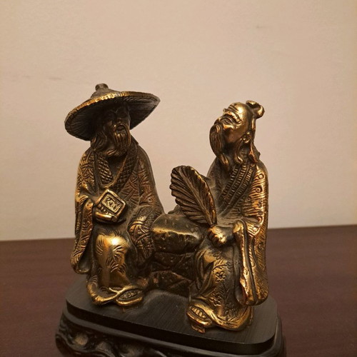 Bronze decorative item used with Chinese figures