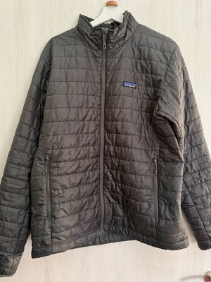 Patagonia Nano Puff Jacket size L grey like new
