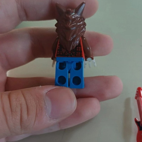 Lego Monster Fighters Werewolf like new, glowing in the dark figure