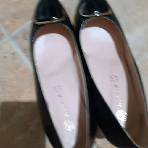 Leather pumps new black size 41 with anatomical heel