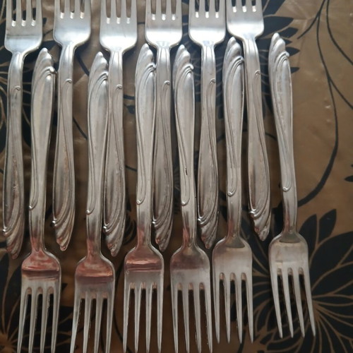 Set of 12 forks silver plated 800 used, very good condition