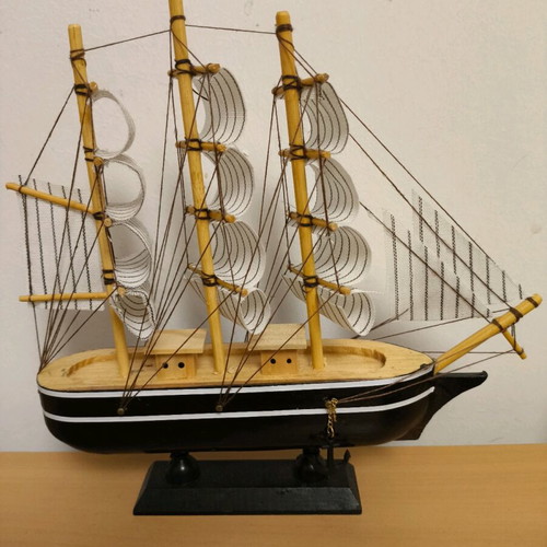 Wooden decorative ship 24 cm like new