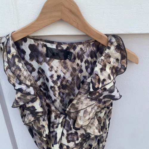 H&M dress small leopard like new