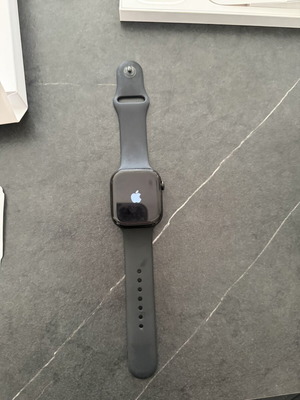 Apple Watch Series 10 46mm GPS like new, midnight with Sport Band