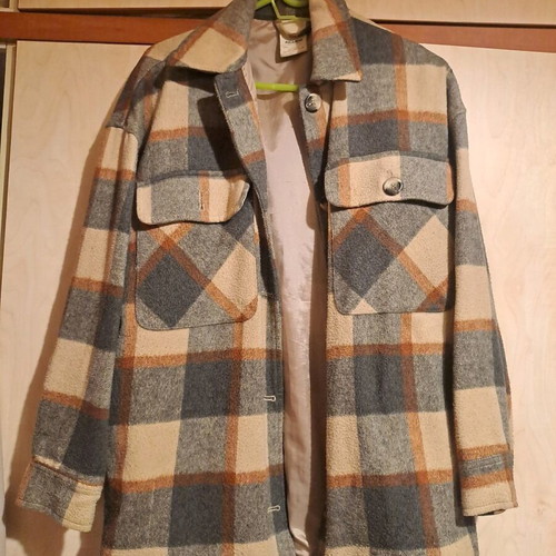 Pull & Bear checked jacket like new, oversize, grey and beige