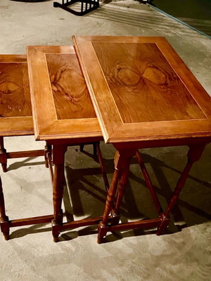 Side tables used, set with veneer