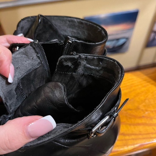 Women's boots used, black, size 40