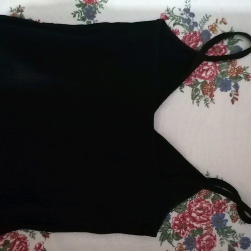 Crop top used, black, size M
