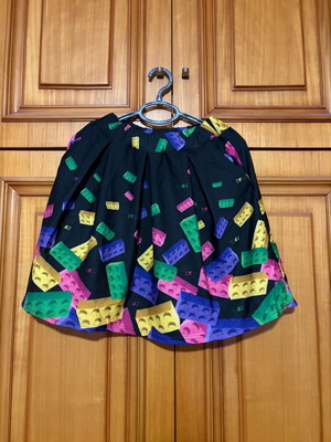 Chic Mess Lego skirt new, size L, black and multicolor