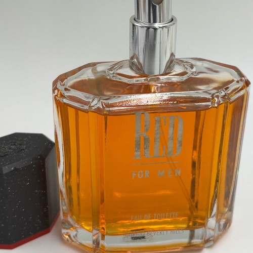 Red for Men Giorgio Beverly Hills Eau de Toilette 100ml like new