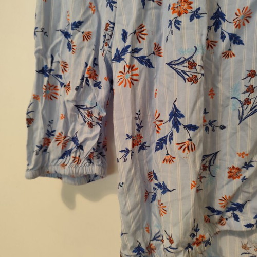 Esprit μπλούζα small μέγεθος σαν καινούργιο, 100% βισκοζη