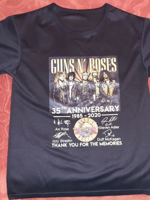 Guns N Roses T-shirt new, polyester