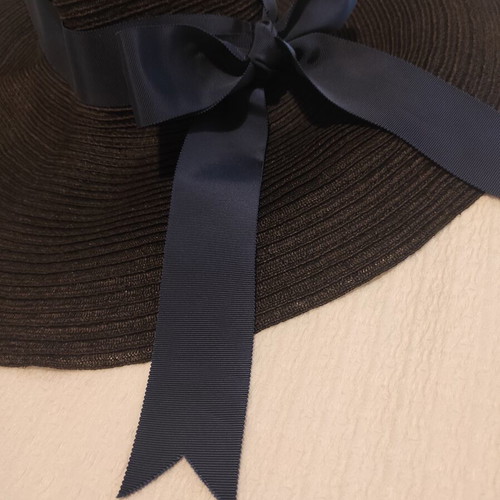 Lanvin bucket hat like new, large black with blue bow