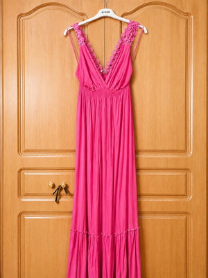 Enzzo fuchsia maxi dress medium used