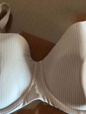 Triumph beige bra 105D, modern soft with light padding and underwire