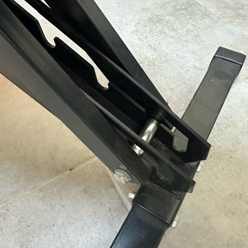 Axzon Fitness Bench like new with 7 adjustable positions