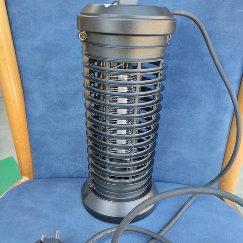 Electric insect trap like new