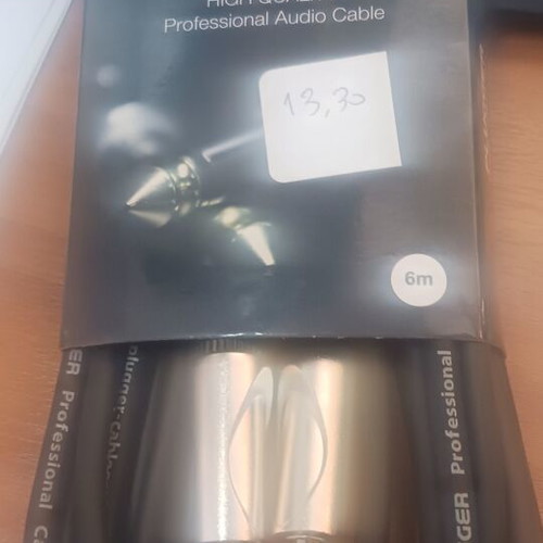 Plugger audio cable 6m