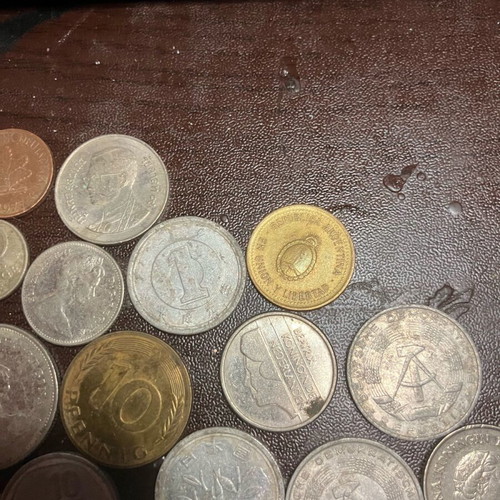 Lot of 44 foreign coins used from Cuba Venezuela Argentina China and more