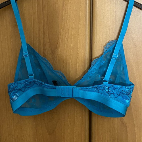 Boux Avenue lace bra new, turquoise with blue details, size 75/34DD