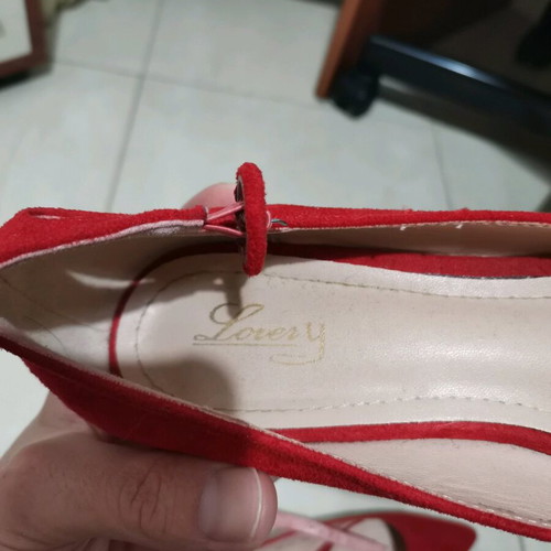 Low heel pumps size 40 like new