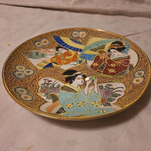 Satsouma Japan plate 25 cm 19th century like new