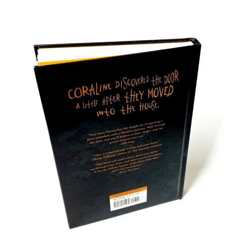 Coraline graphic novel by Neil Gaiman hardcover like new